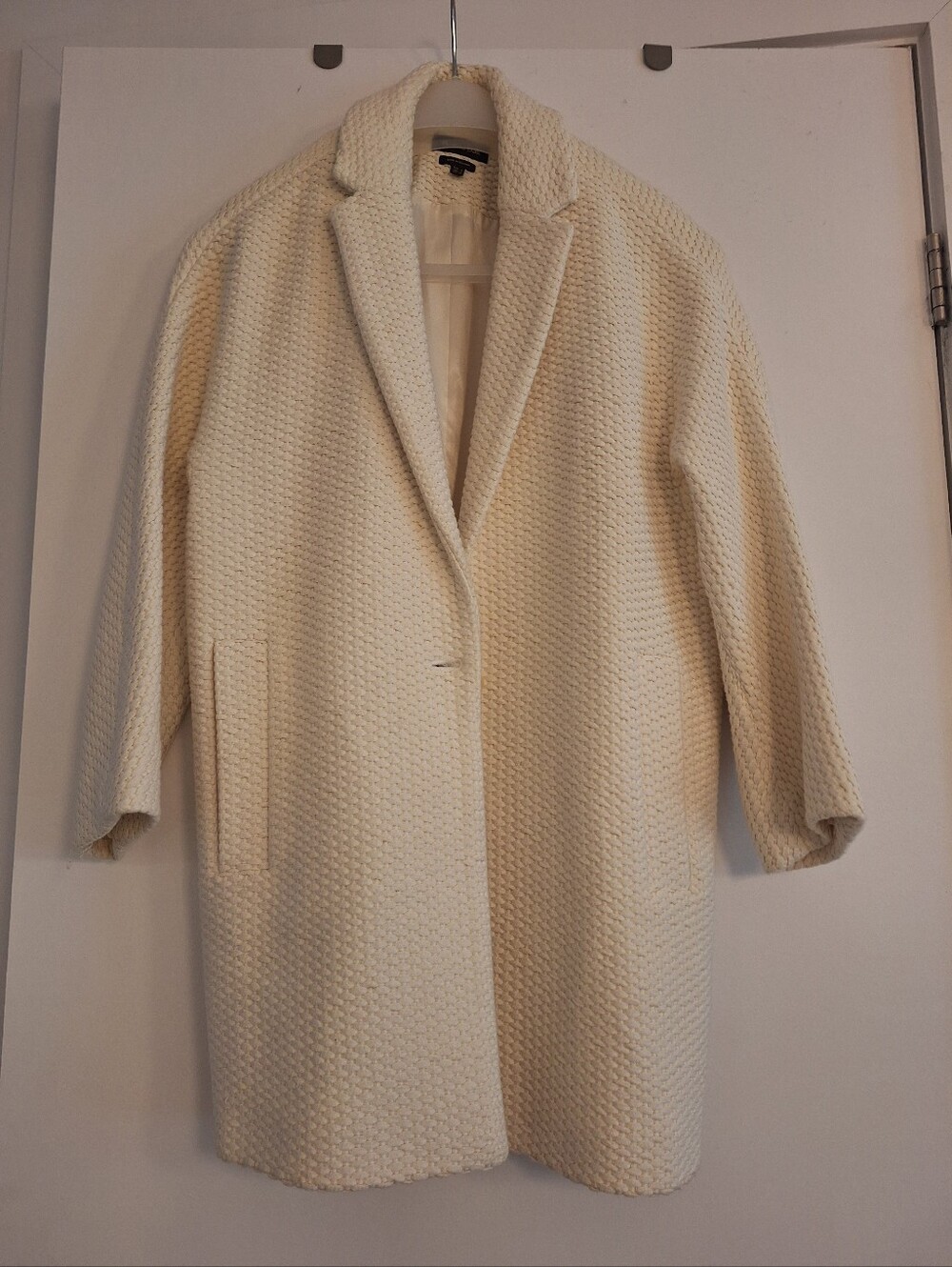 Massimo Dutti Cream Textured Coat